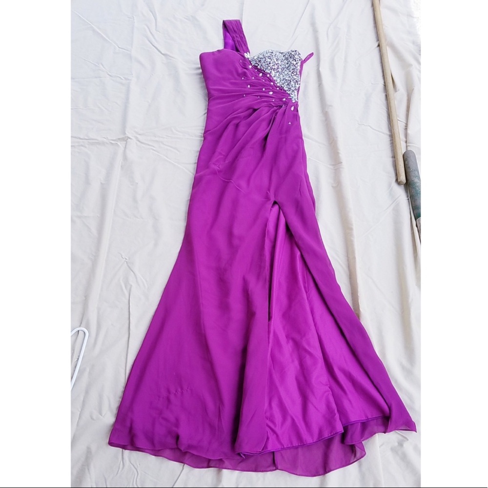 Prom/pageant dress